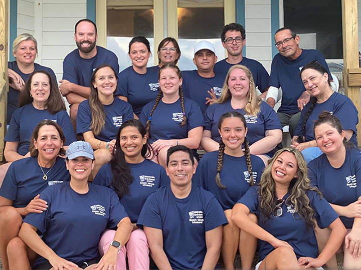 image of the 365 Day Pediatric Care Centers team